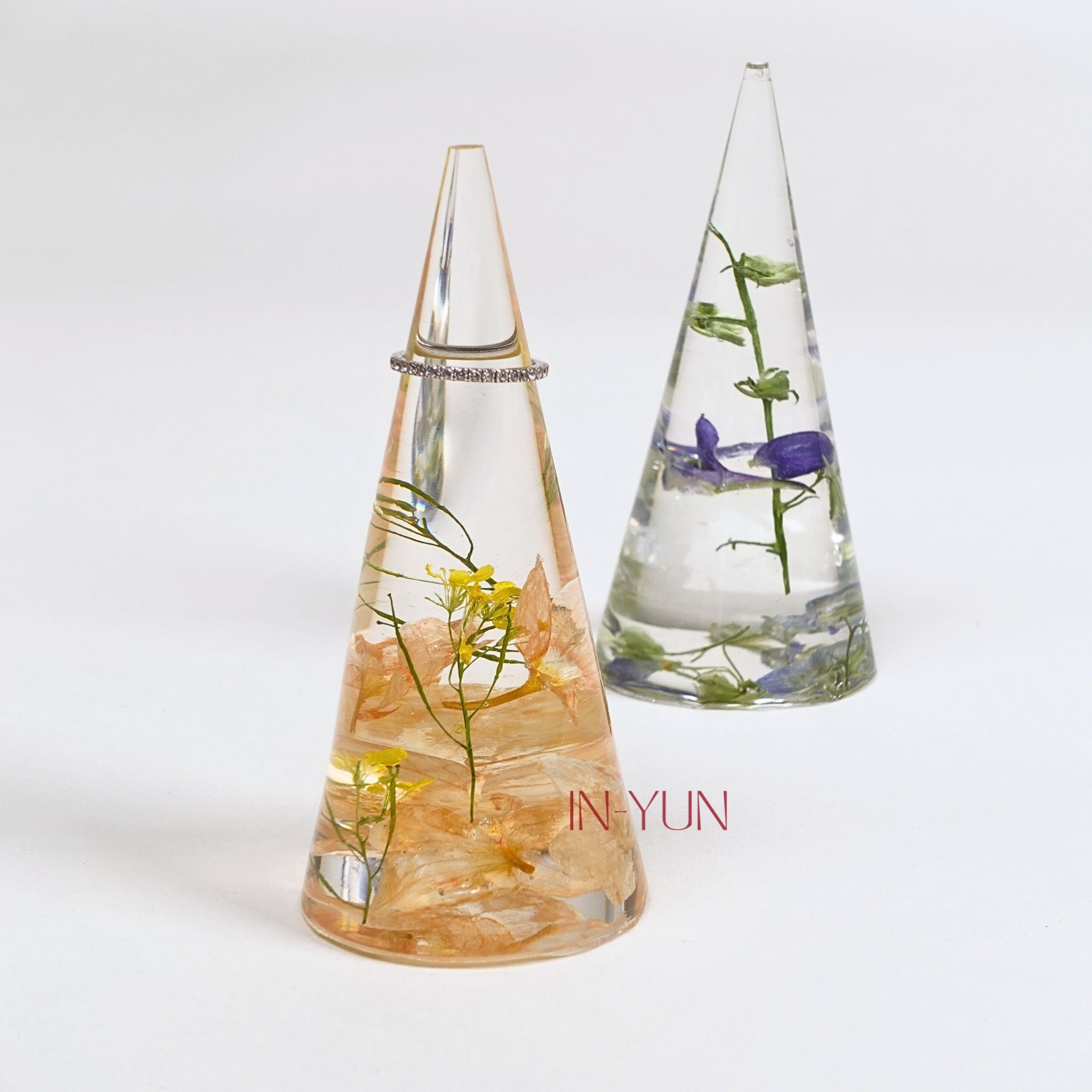 Đế đỡ nhẫn mẫu 3